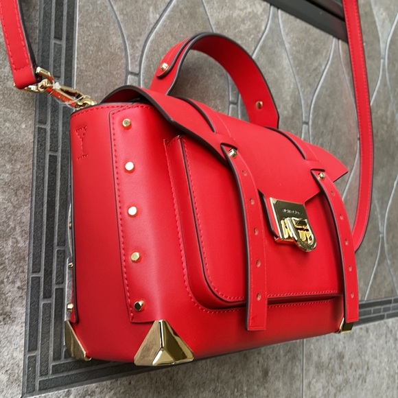 Michael Kors Manhattan Medium School Satchel - Picture 2 of 16